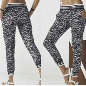 Fabletics Eve Joggers Black/White/Gray Size XS